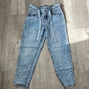 Like News SO Paperbag Mom Jeans *Size 9/29